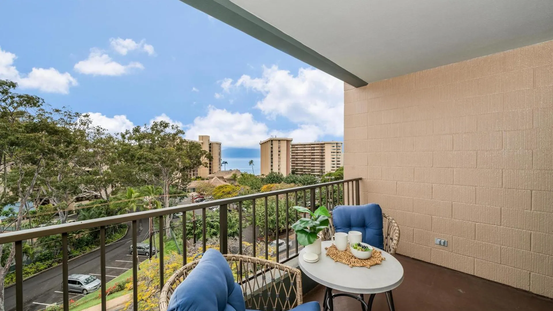 Kahana Manor 608 Holiday home